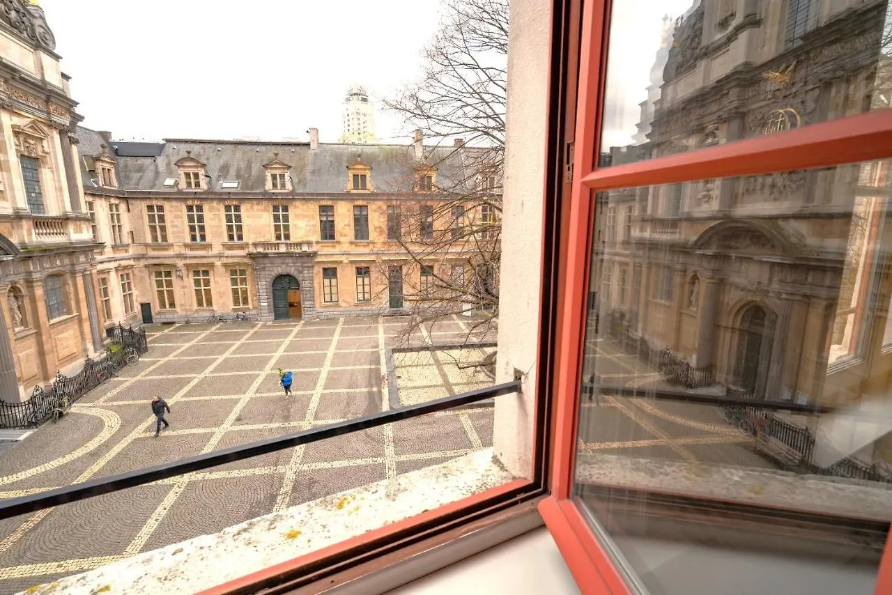 The Charming Hendrik Square Apartments Anversa